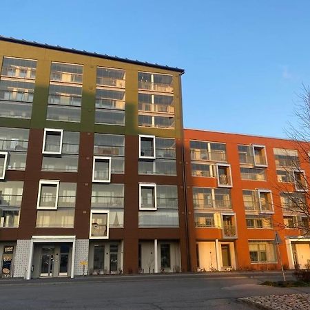 וואנטאה Modern Two Bedroom Apartment Near Helsinki Airport מראה חיצוני תמונה
