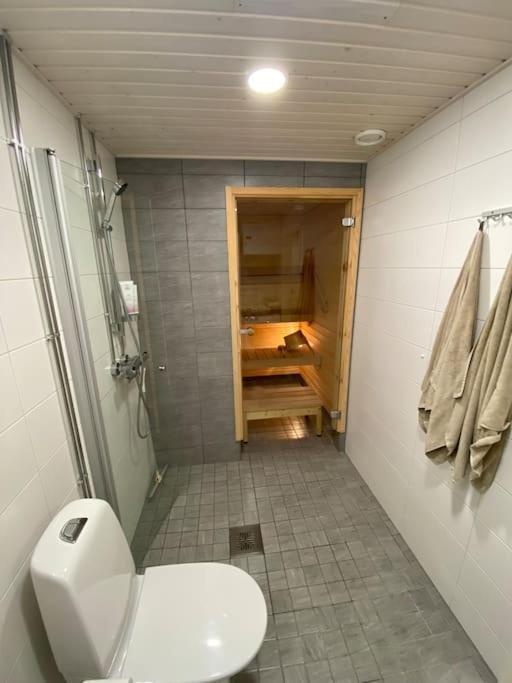 וואנטאה Modern Two Bedroom Apartment Near Helsinki Airport מראה חיצוני תמונה